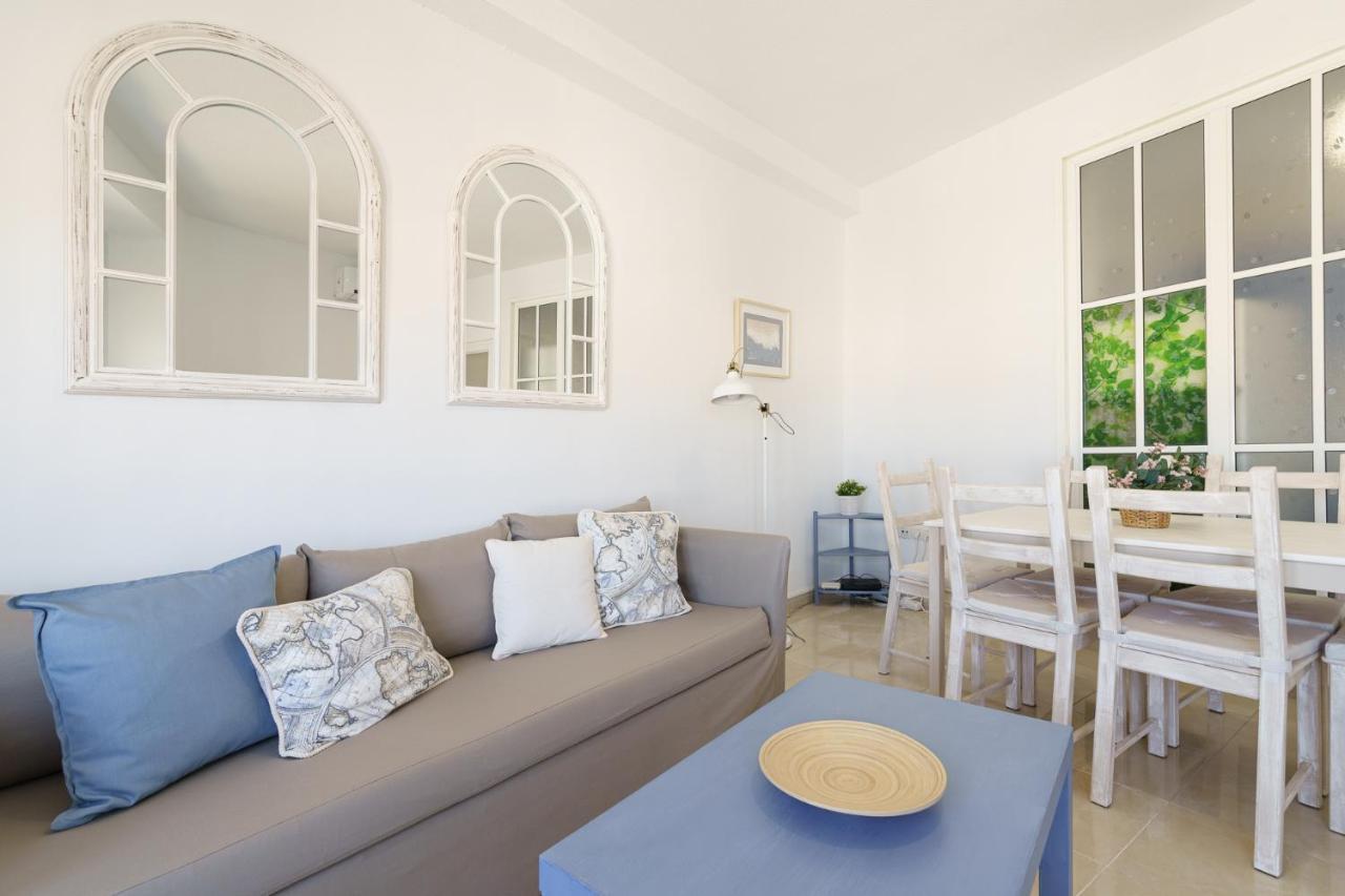 Maisuit Apartment Malaga City Center Екстериор снимка