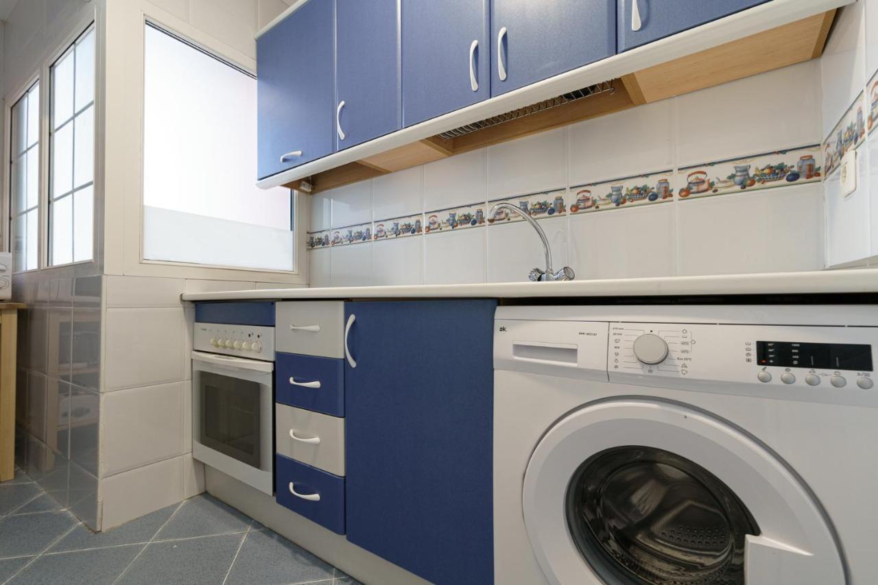 Maisuit Apartment Malaga City Center Екстериор снимка