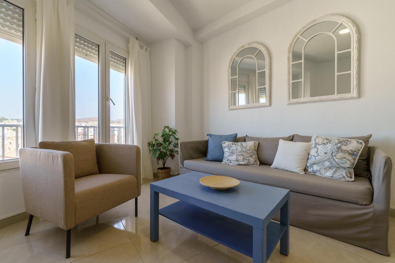 Maisuit Apartment Malaga City Center Екстериор снимка