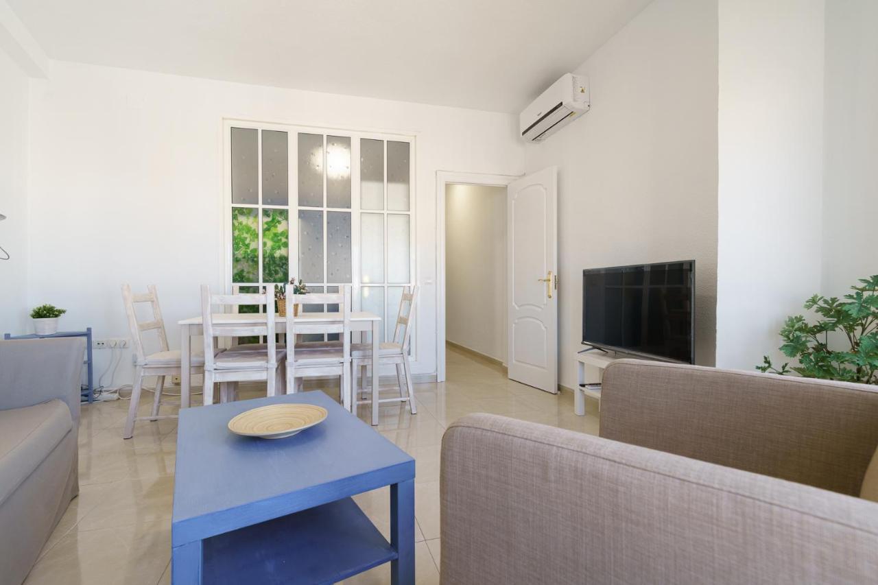 Maisuit Apartment Malaga City Center Екстериор снимка