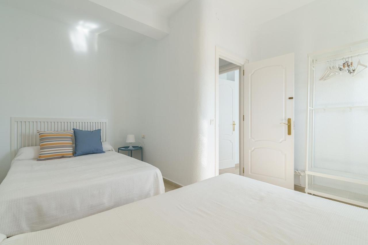 Maisuit Apartment Malaga City Center Екстериор снимка